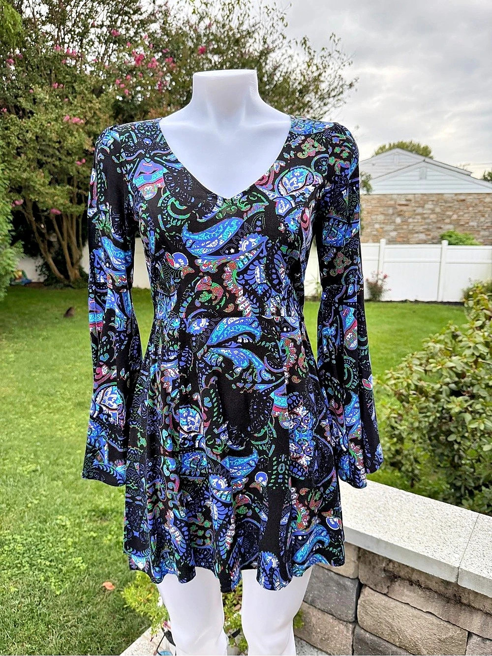 Express Paisley Mini Dress in Black & Blue Size 2 Like New